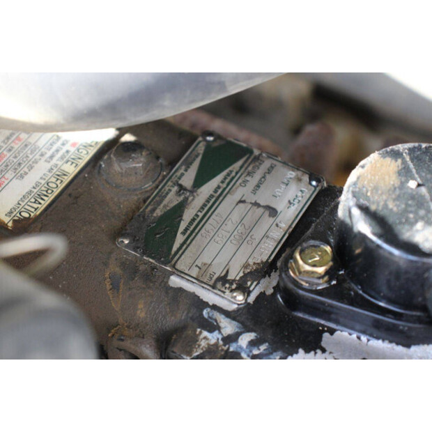 2000 TAKEUCHI TB145-46508840