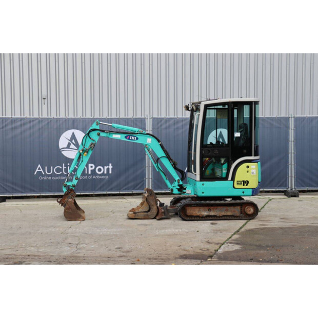 2011 اي اتش اي 19UXT-46508856