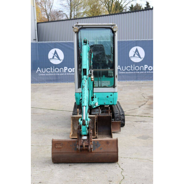 2011 اي اتش اي 19UXT-46508863