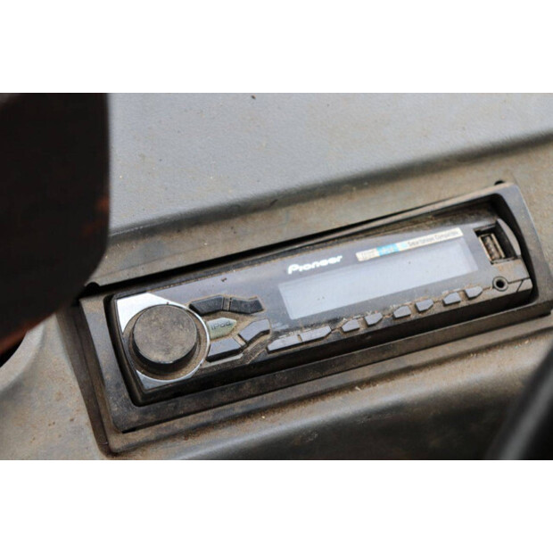 2011 اي اتش اي 19UXT-46508902