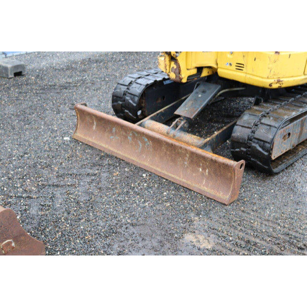 2013 Komatsu PC26MR-3-46509059