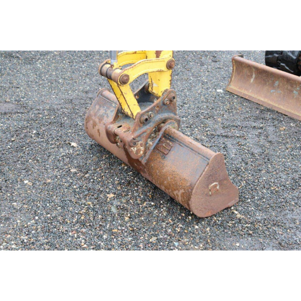 2013 Komatsu PC26MR-3-46509061