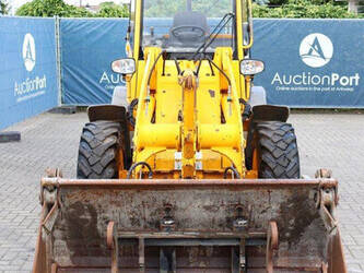 2013-atlas-60-1441692-46509120