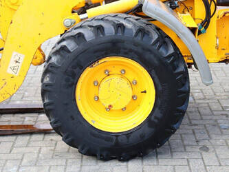 2013-atlas-60-1441692-46509124