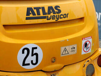 2013-atlas-60-1441692-46509130