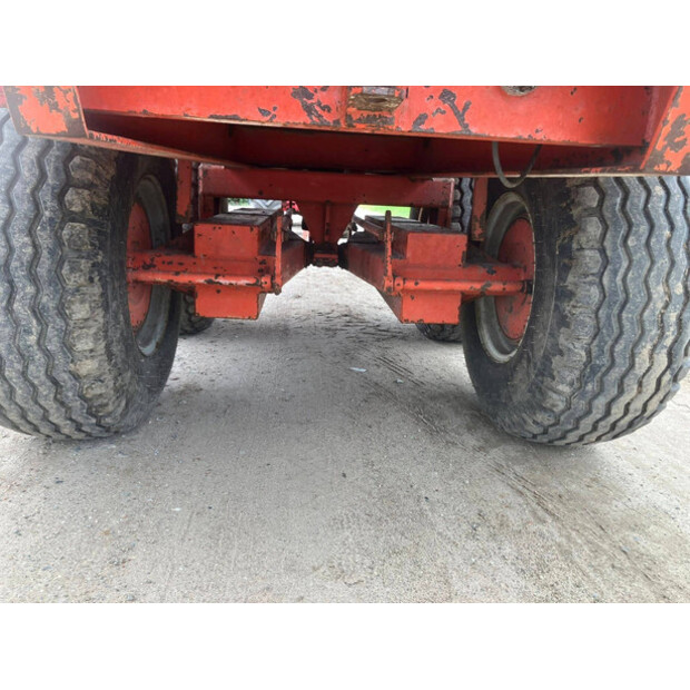 1984 بيكو S1200-46509200