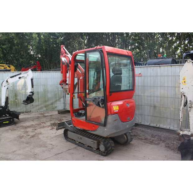2014 YANMAR SV17-46509376