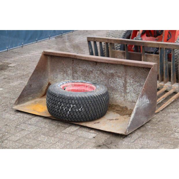 2016 Knikmops 100 POWER-46509476