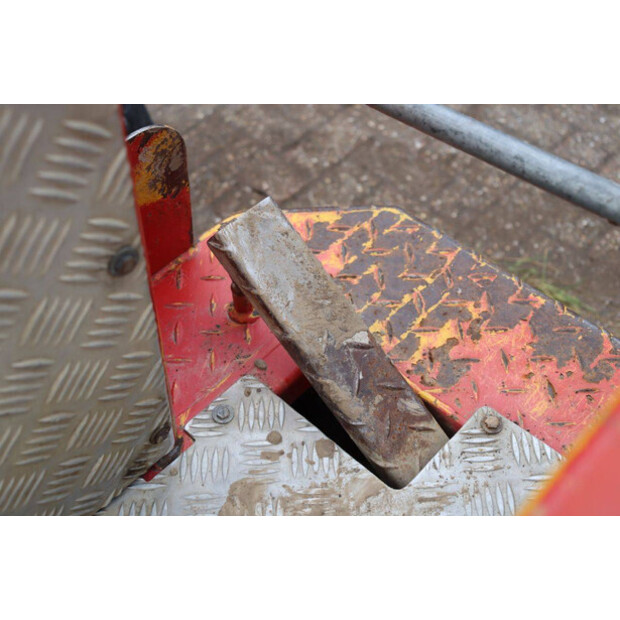 2016 Knikmops 100 POWER-46509492