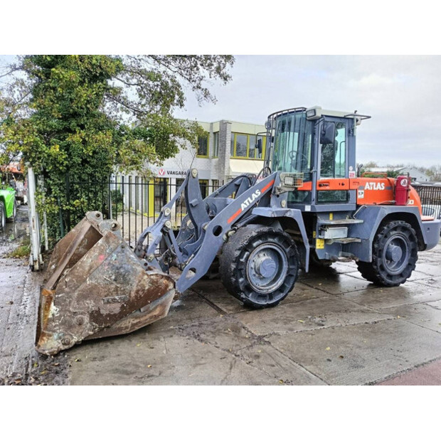 2016 Atlas L160-46509889