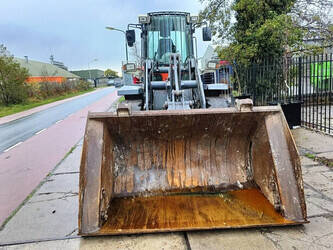 2016-atlas-l160-46509901