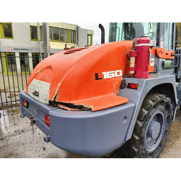 2016 Atlas L160-46509904