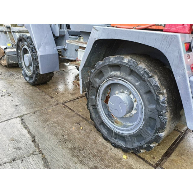 2016 Atlas L160-46509905