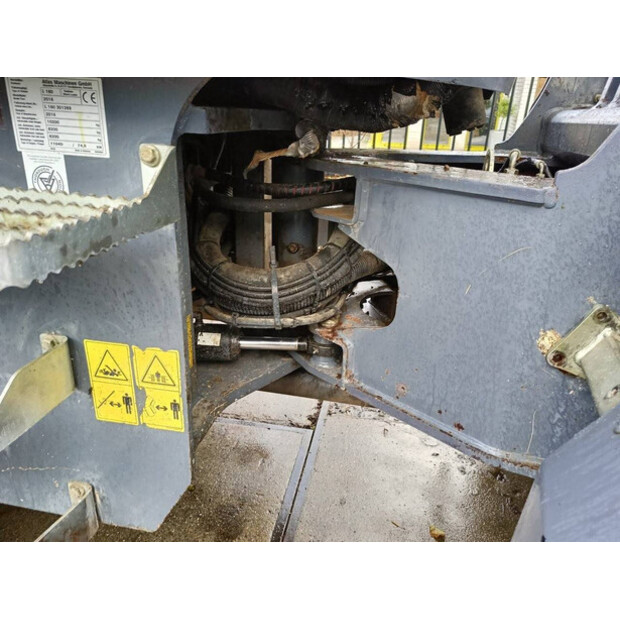 2016 Atlas L160-46509917