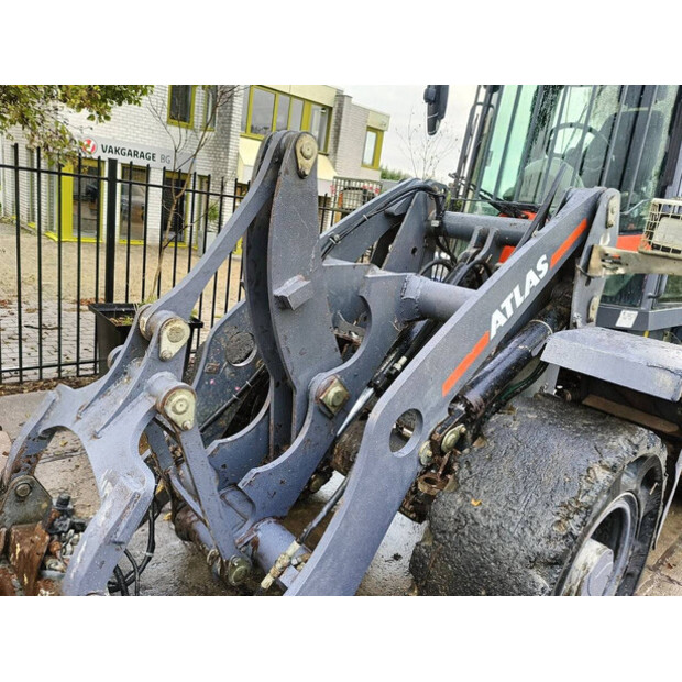 2016 Atlas L160-46509926