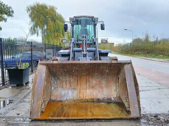 2016-atlas-l160-46509928