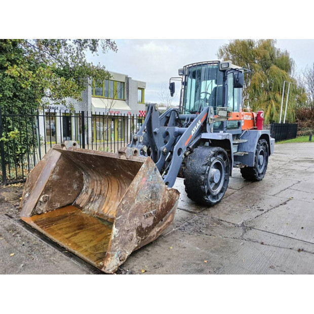 2016 Atlas L160-46509929