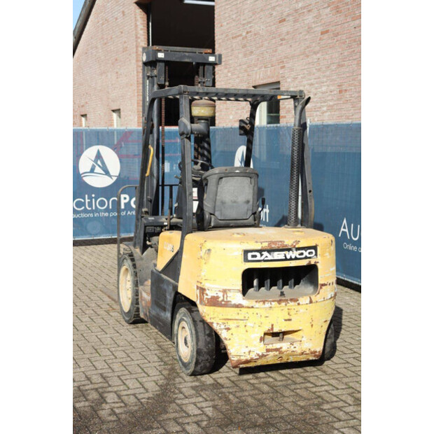 2000 دايو D30S-3-46510310