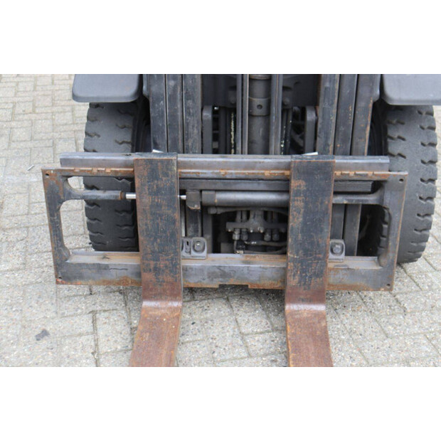 2011 Hyster H2.5FT-46510423