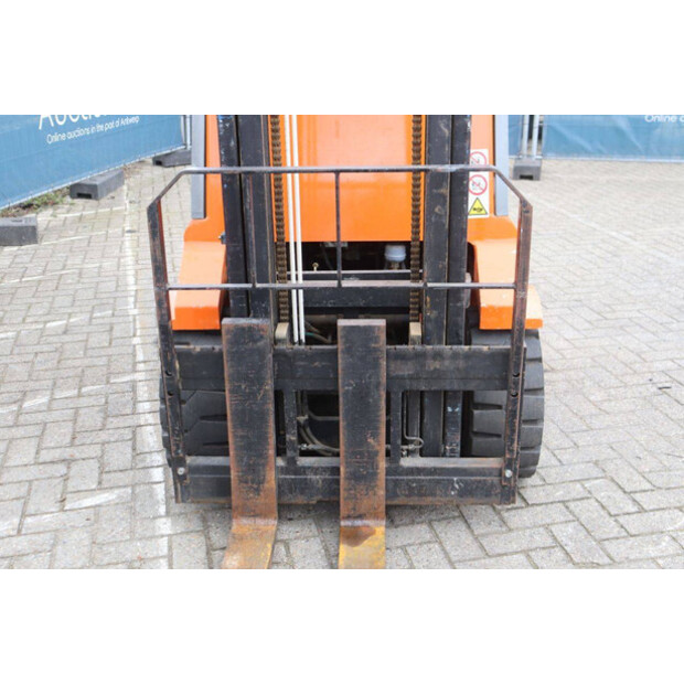 1998 CARER R30N-46510457