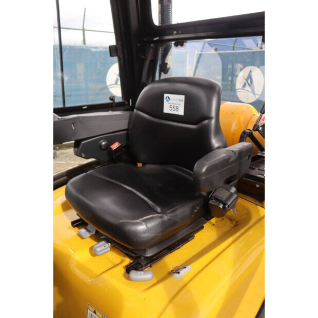 2011 يال GLP20SVX E2175-46510495