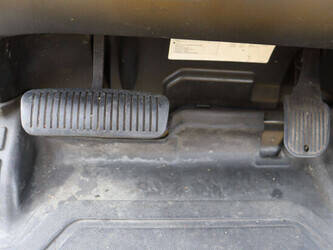 2011-yale-glp20svx-e2175-46510497