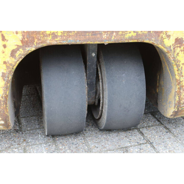 2006 دايو / دوسان B20T-5AC-46510524