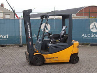 صورة ل 2009 جنجهينريتش EFG 320