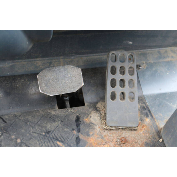 2009 جنجهينريتش EFG 320-46510590