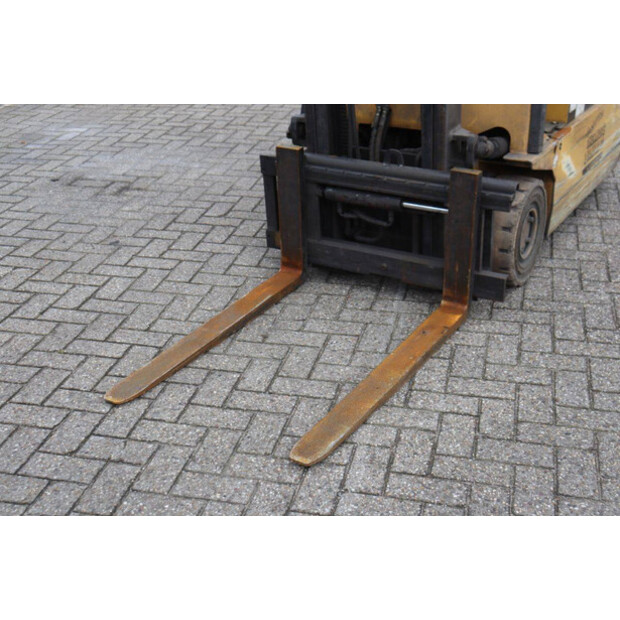 1998 دايو B18T-46510605