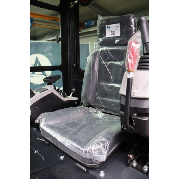 2025 Landward XT18U-46510654