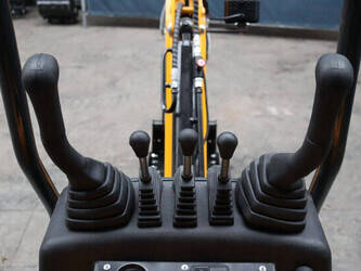 2025-landward-xt10pro-46510726