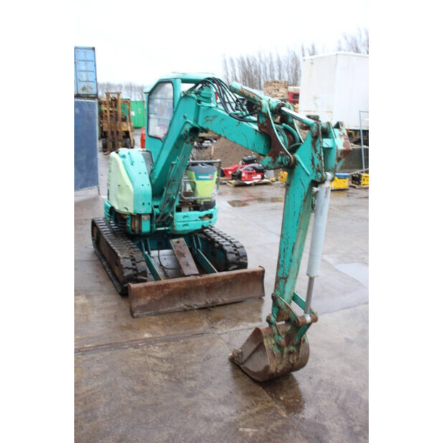 YANMAR B2U-46510748