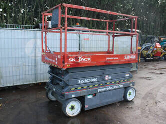 صورة ل رافعات مقصية 2015 سكايجاك SJIII 4626