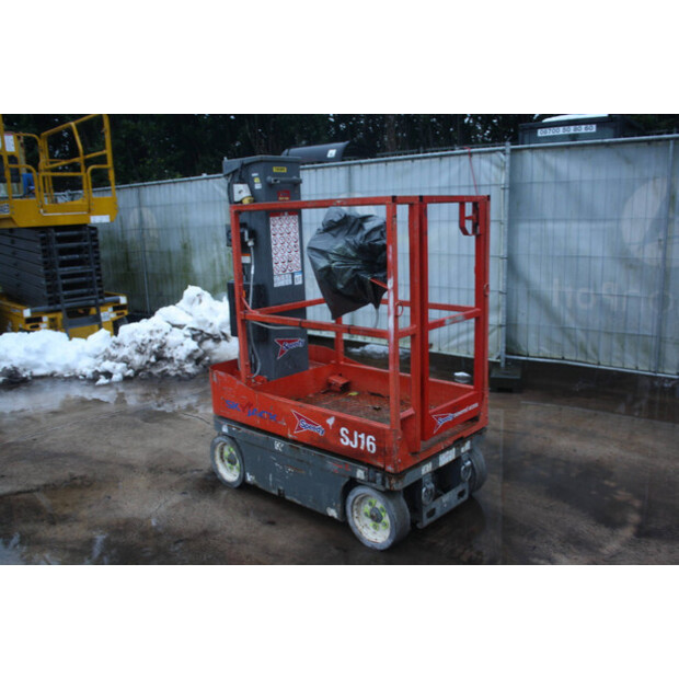2014 SkyJack SJ16-46510924