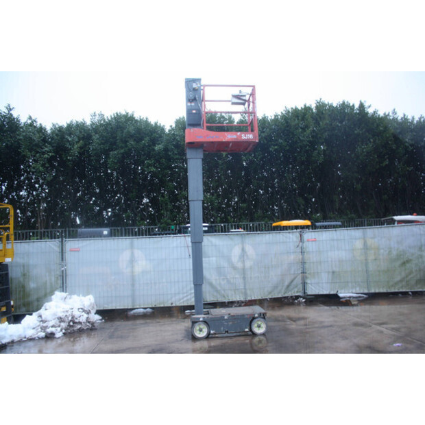 2014 SkyJack SJ16-46510933