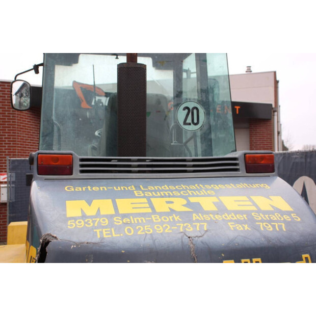 1998 كرامر 303-46510950