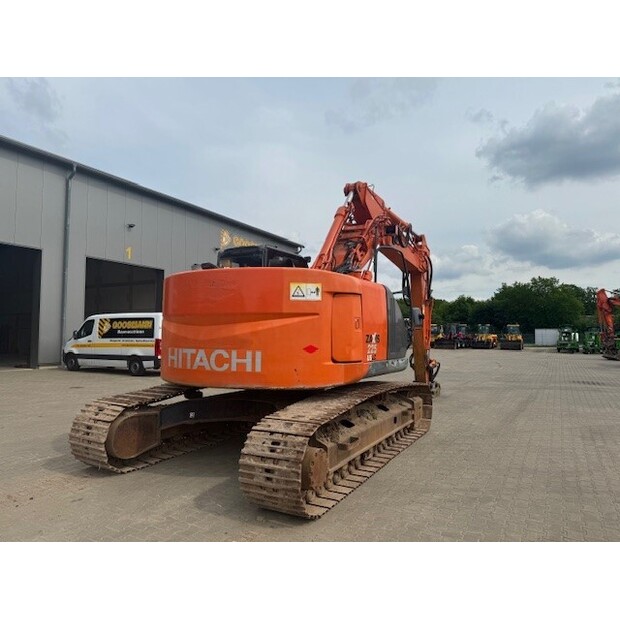 هيتاشى ZAXIS 225 USLC-46517563