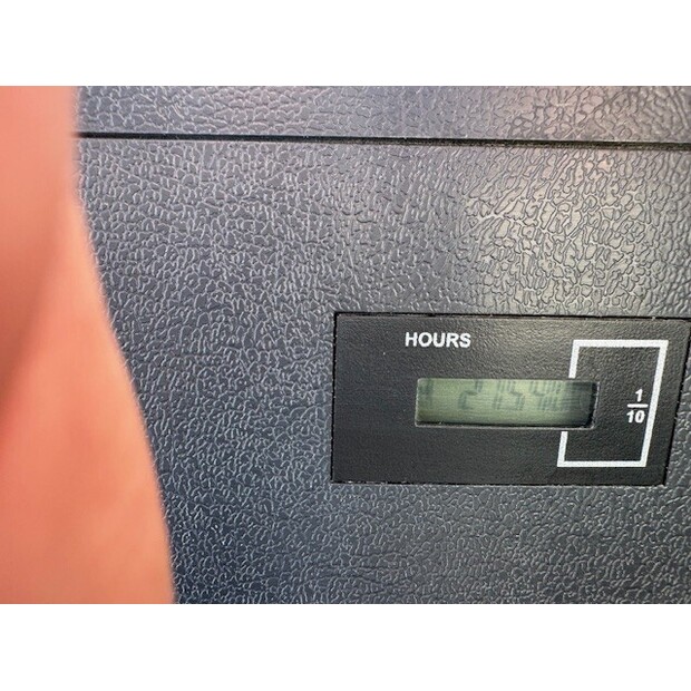 Hyundai HW 210-46517959