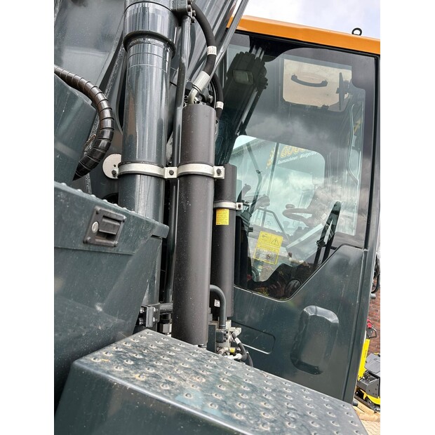 Hyundai HW170A CR-46518041