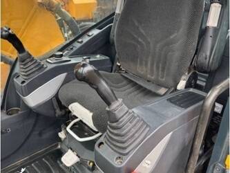 hyundai-hx220l-1327404-46518092