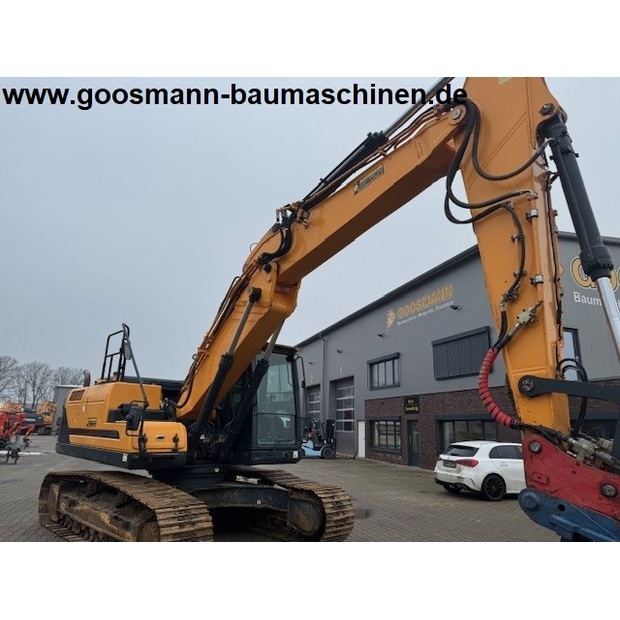 Hyundai HX220L-46518097