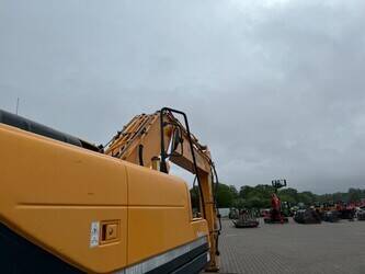 hyundai-r250nlc-9-1327406-46518158