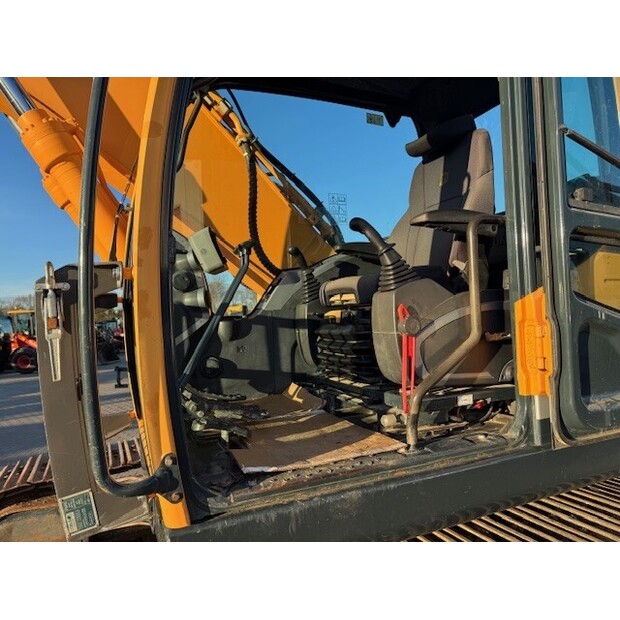 هيونداي ROBEX 210LC-9-46518252