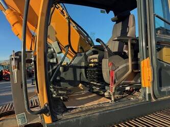 hyundai-robex-210lc-9-1327409-46518252