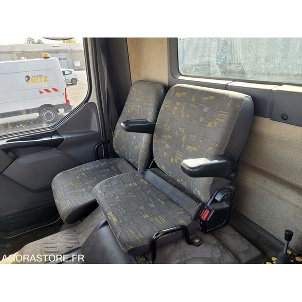 2001 Renault PREMIUM-46525179