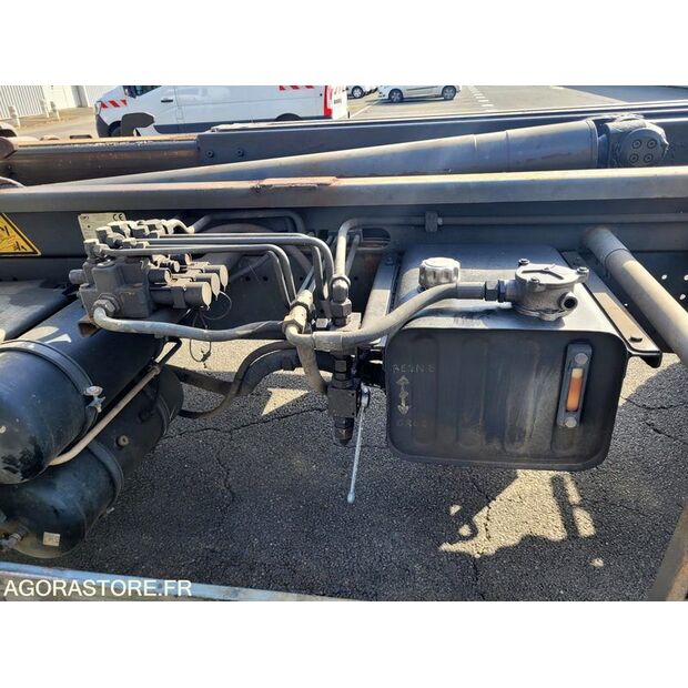 2001 Renault PREMIUM-46525182