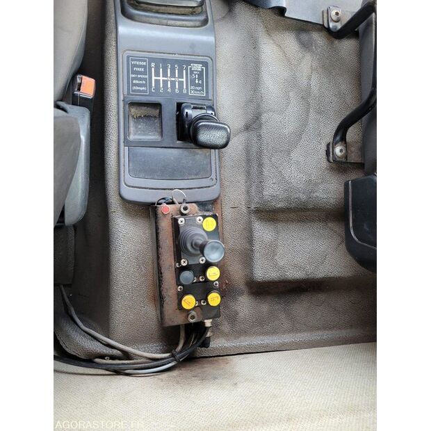 2001 Renault PREMIUM-46525216