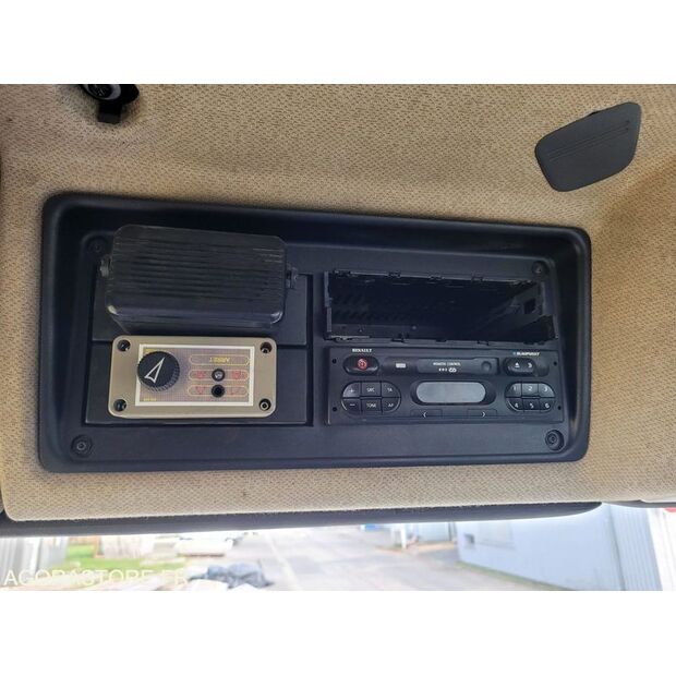 2001 Renault PREMIUM-46525217