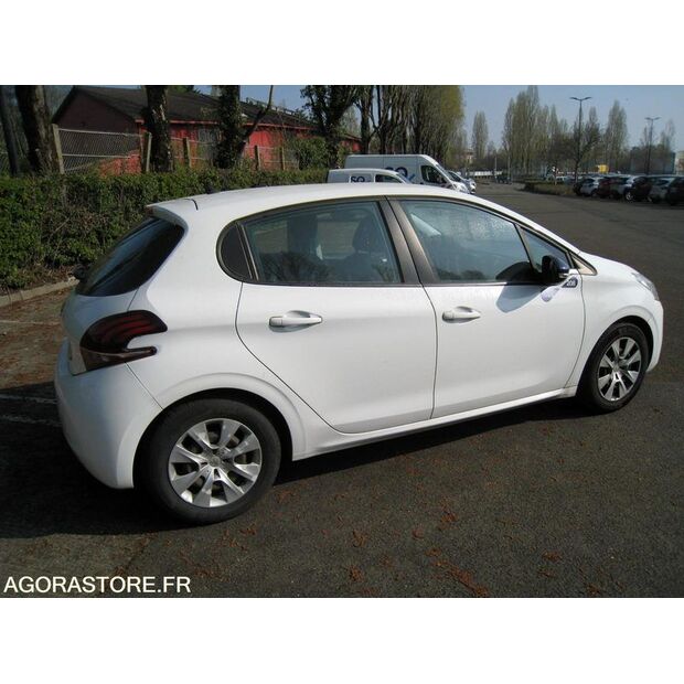 2018 Peugeot 208-46525247